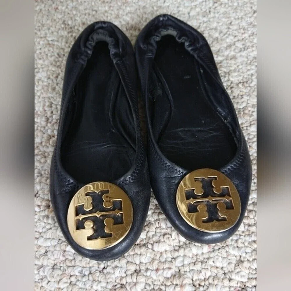 Tory Burch Minnie Travel Leather Ballet Flat size 6 in Black